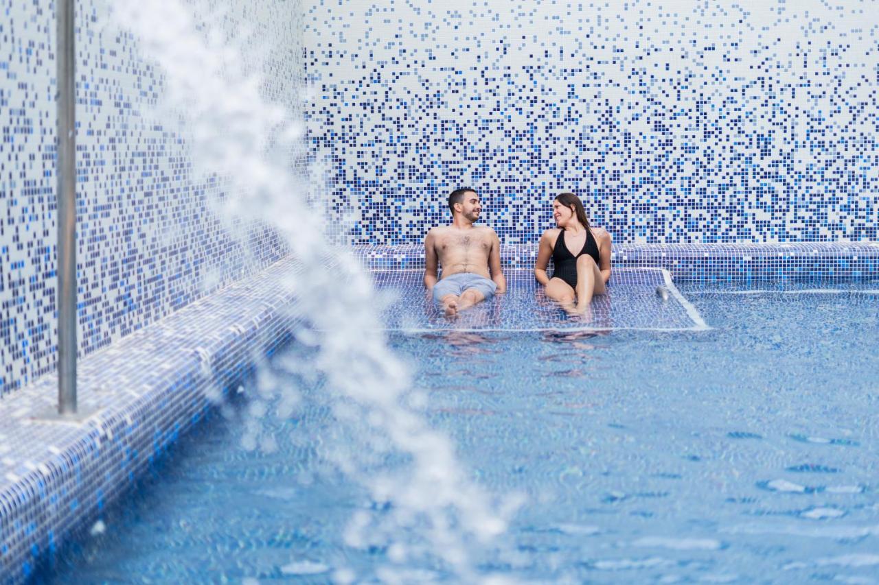 Neptuno Hotel & Spa 4 Sup Calella Exterior photo
